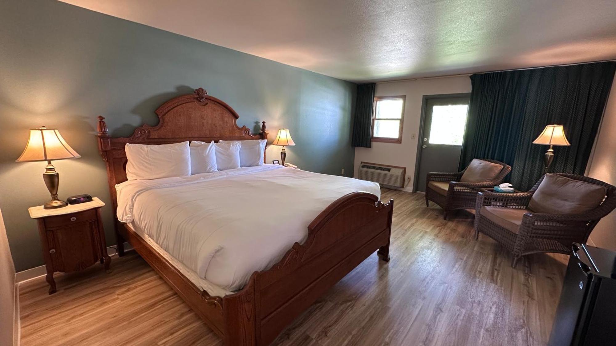 The Shelby Inn Shelbyville Bagian luar foto