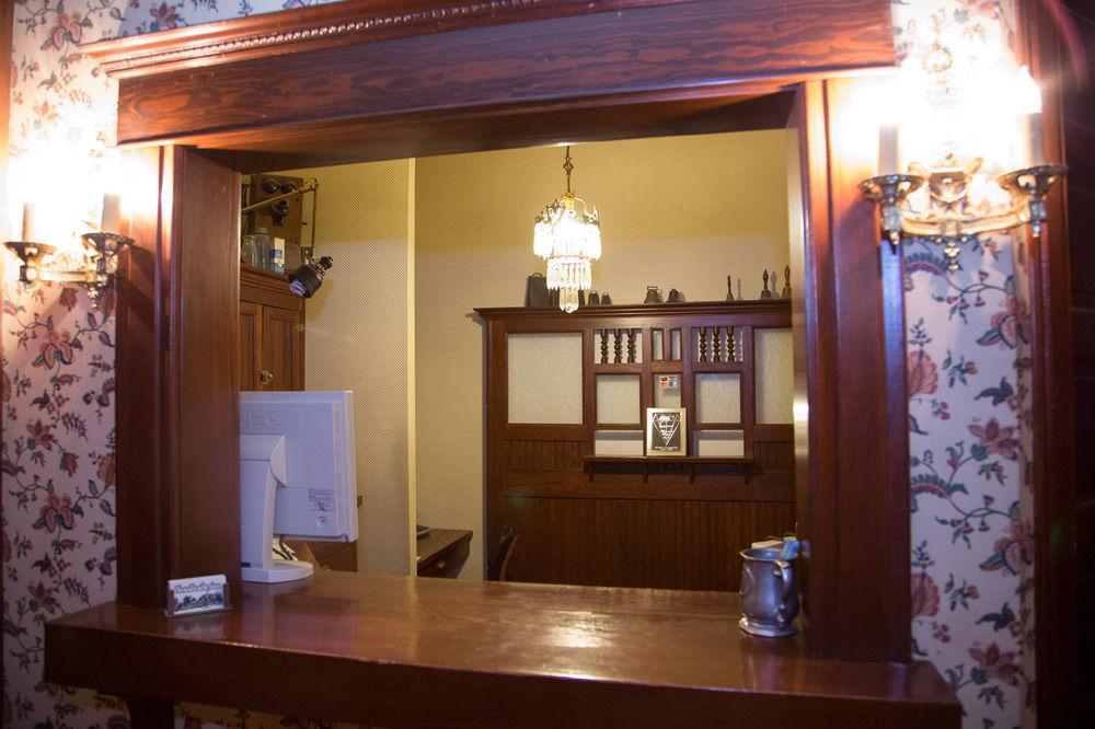 The Shelby Inn Shelbyville Bagian luar foto