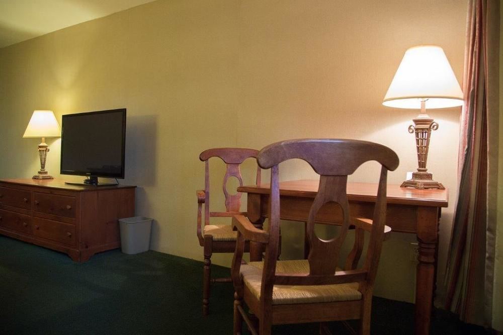 The Shelby Inn Shelbyville Bagian luar foto